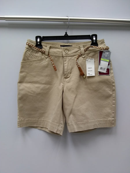 Lee Platinum Label Women's Walk Short Beige 4 Medium